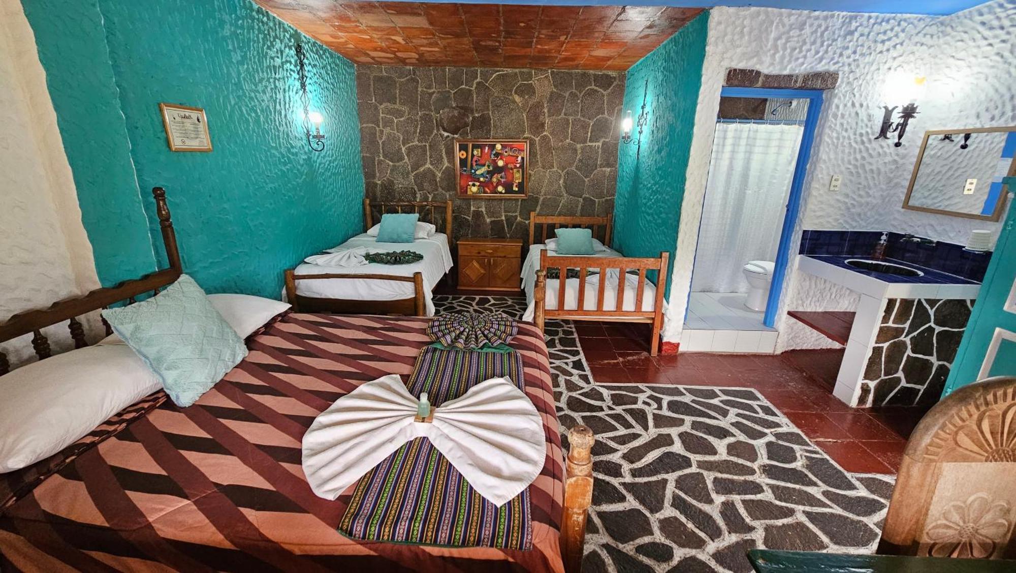 Eco Hotel Uxlabil Atitlan San Juan La Laguna Luaran gambar