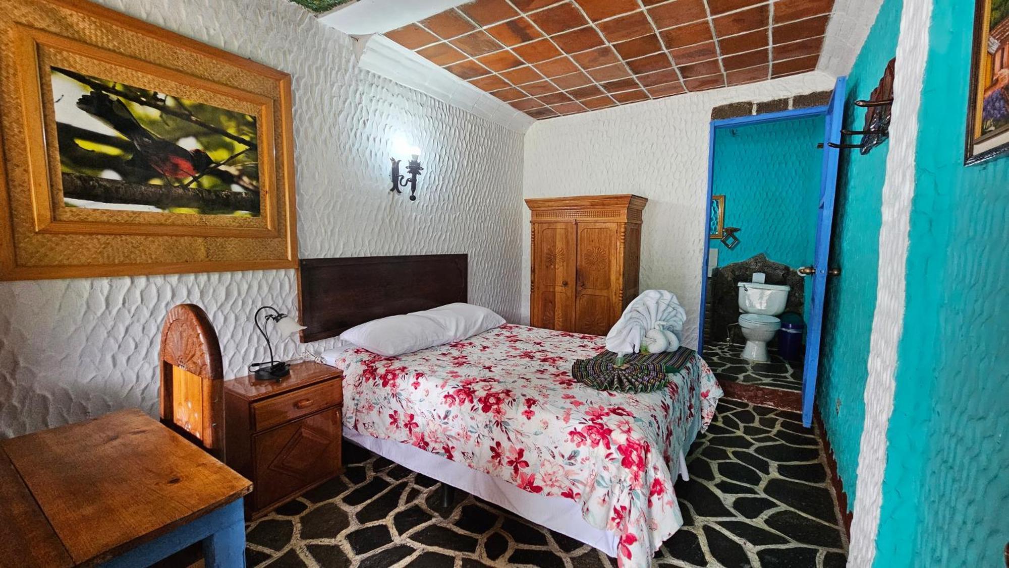 Eco Hotel Uxlabil Atitlan San Juan La Laguna Luaran gambar